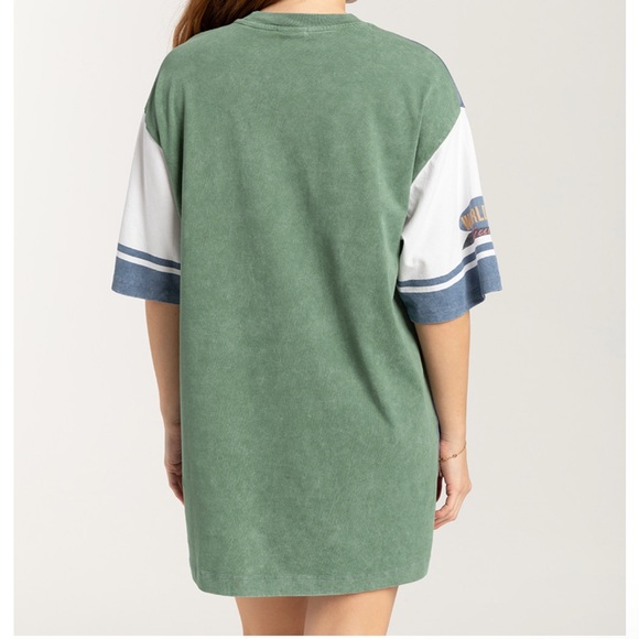 GUESS womens T shirt Dress - Picture 2 of 5